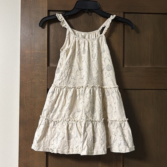 RYLEE + CRU VEGETABLE GARDEN CHILDREN'S TIERED DRESS - NATURAL Size 7 - Picture 4 of 9